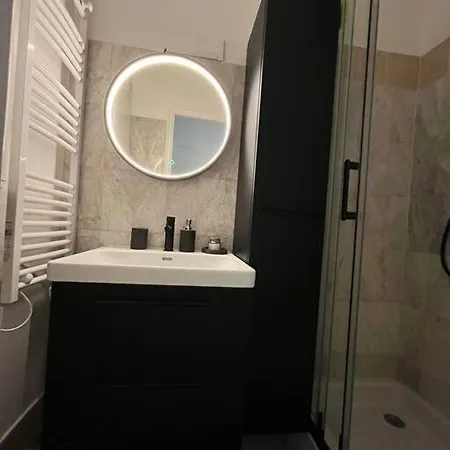 18 - Rive Gauche Apartment Paris