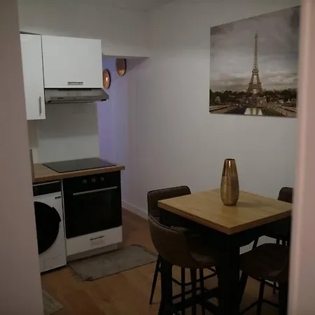 18 - Rive Gauche Apartment