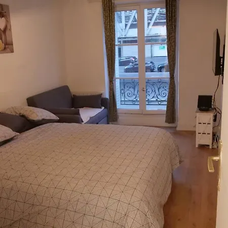 18 - Rive Gauche Apartment Paris